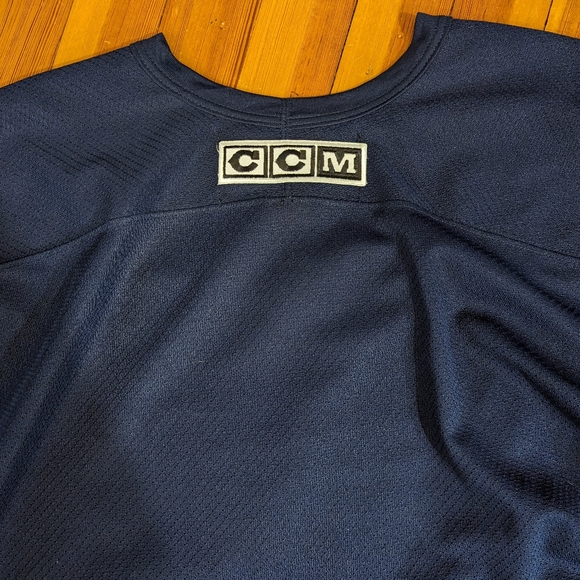 CCM St. Louis Blues Vintage Practice Jersey - Picture 2 of 4